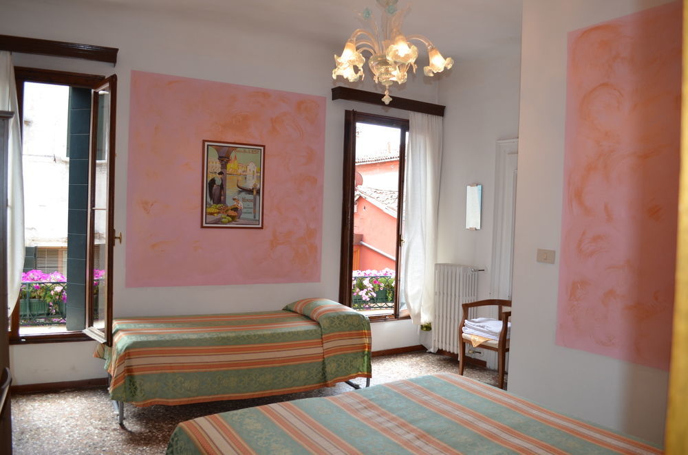 Hotel San Samuele Venice Ngoại thất bức ảnh